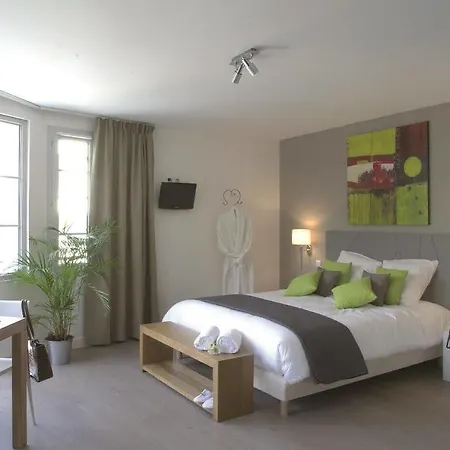 Zenitude Hôtel-résidences Lorda