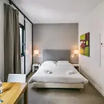 فندق Comfort Lorda 4*