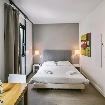 Hotel apartamentowy Zenitude Hotel-residences Lorda 4*