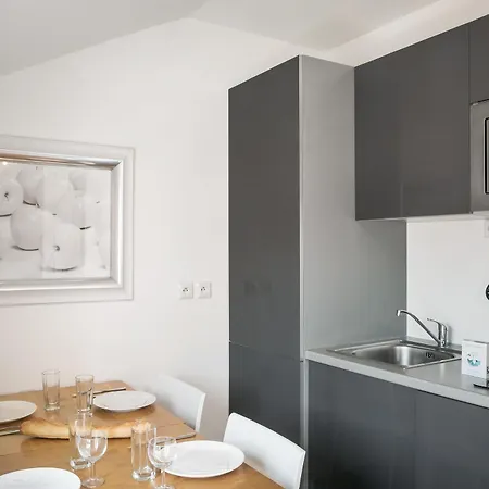 Zenitude Hotel-residences Lorda Hotel apartamentowy