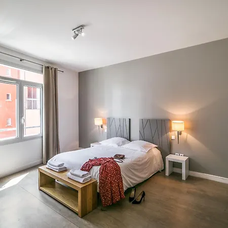 Hotel apartamentowy Zenitude Hotel-residences Lorda 4*