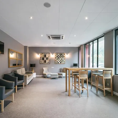 Comfort Lorda 호텔